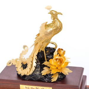 Tượng Chim Khổng Tước Dát Vàng 24K